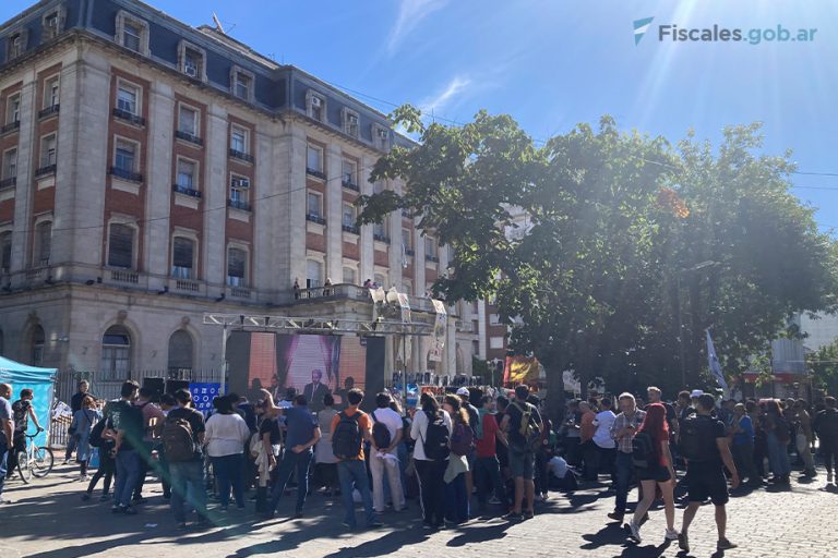 La Plata: condenan a prisión perpetua a 10 acusados por los crímenes de lesa humanidad contra 605 víctimas en las brigadas de Banfield, Quilmes, Lanús y San Justo