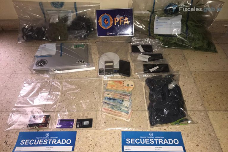 Mar del Plata: allanaron cuatro domicilios por venta online de droga al menudeo