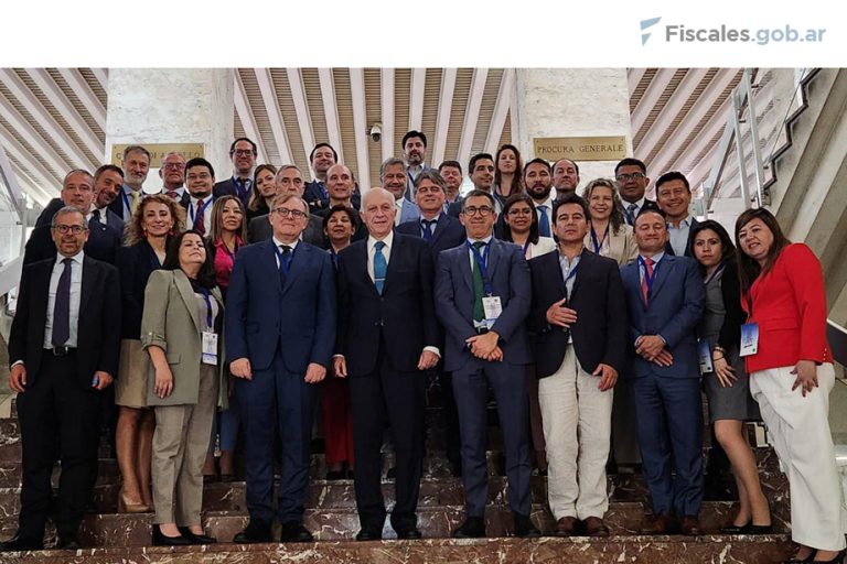 Como presidente de la Asociación Iberoamericana de Ministerios Públicos, el procurador Casal participó en Italia de encuentros para el abordaje del narcotráfico internacional