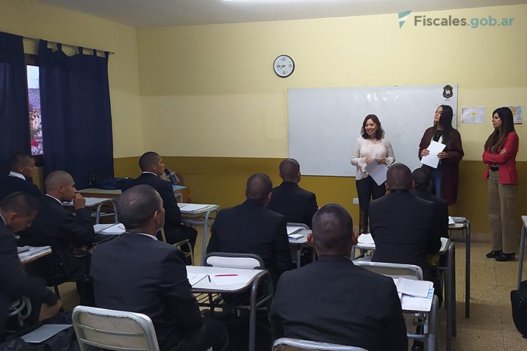 La Unidad Fiscal Salta capacita a policías en formación sobre principios básicos del sistema acusatorio