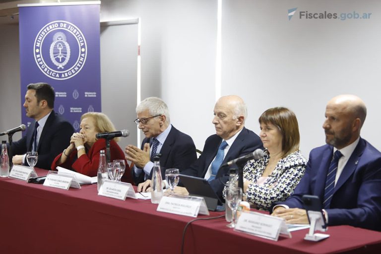 El procurador general interino participó de la puesta en marcha del Código Procesal Penal Federal en el Distrito Mendoza