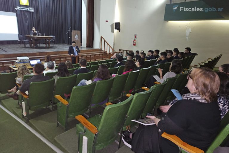 La Fiscalía de Distrito de Rosario capacita a personal del MPF sobre seguimiento de criptoactivos