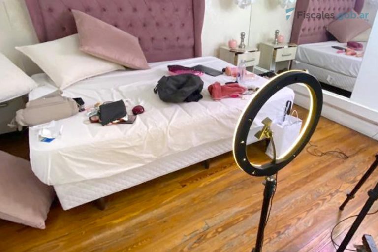 Un nuevo informe sobre las denuncias en la Línea 145 registra un aumento anual de casos de trata en entornos digitales