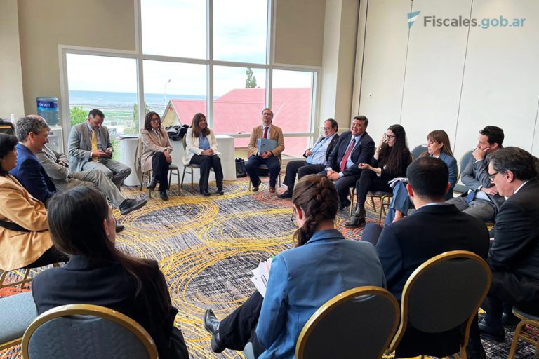 Defensores, fiscales y jueces participaron de un simulacro de litigación ante la implementación del sistema acusatorio en el Distrito Comodoro Rivadavia