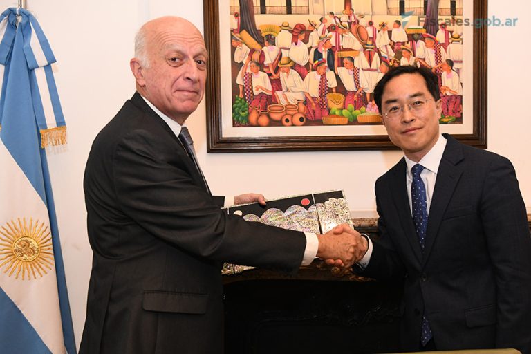 La Procuración General y la Fiscalía Suprema de la República de Corea firmaron un memorando de entendimiento para cooperación mutua en delitos trasnacionales y en lavado de activos