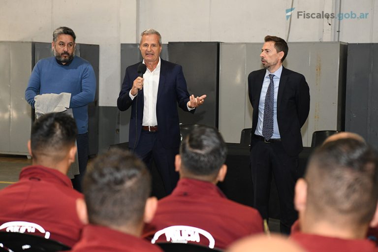 La Fiscalía Nacional Electoral instruyó a agentes de la Policía de la Ciudad que integran el Comando Electoral en el marco del plan de capacitación para los comicios 2025