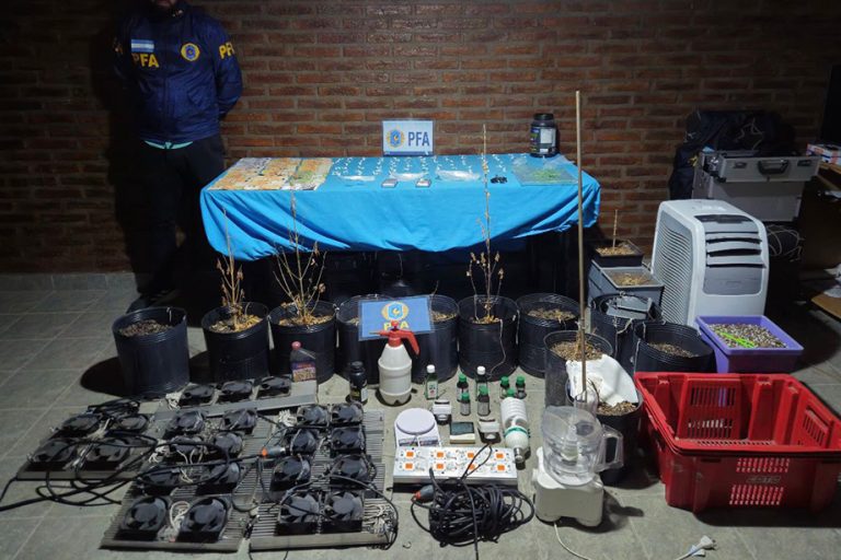 Condenan a 6 años de prisión al líder de una organización que acopiaba droga en departamentos del microcentro de Rosario y la comercializaba al menudeo