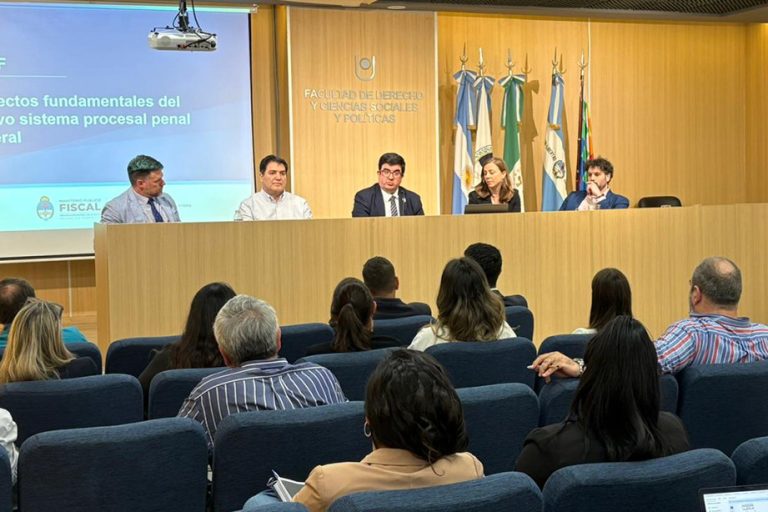 Corrientes: la UNISA mantuvo reuniones de trabajo con miembros del MPF y capacitó a fuerzas de seguridad en el sistema acusatorio