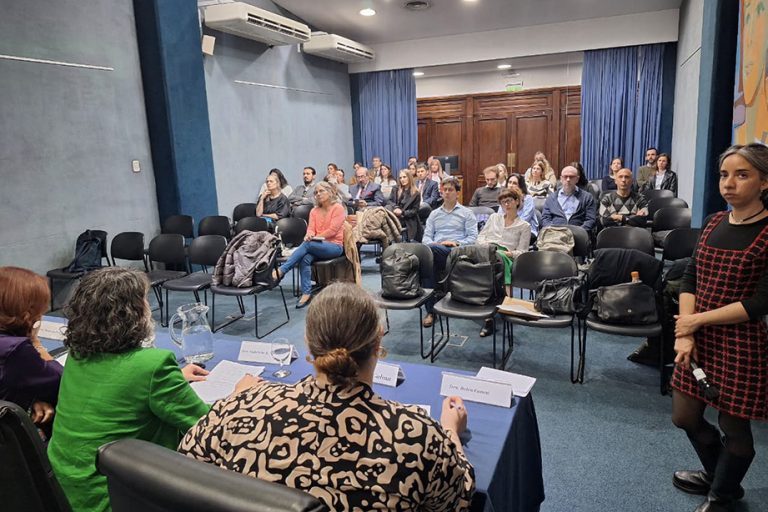 El Programa para la Protección de Usuarios y Consumidores realizó una jornada sobre los desafíos actuales del derecho del consumo