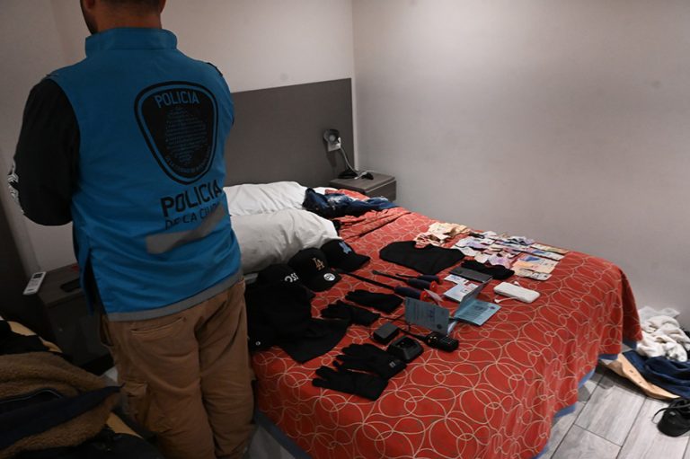 Ocho detenidos por el robo a la vivienda de la modelo Carolina “Pampita” Ardohain