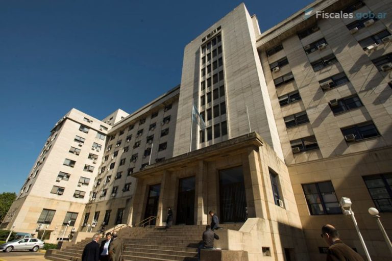 Convocan a concursos para cubrir vacantes en el fuero Nacional en lo Criminal y Correccional Federal de la Capital Federal