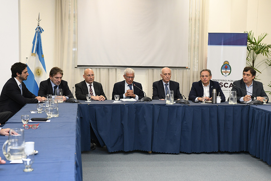 El procurador Casal y los fiscales federales de CABA y Penal Económico expusieron al ministro Cúneo Libarona sus reclamos ante la implementación del sistema acusatorio