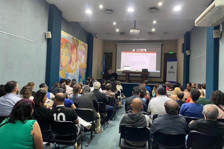 Se realizó una jornada nacional de capacitación en el marco del sistema acusatorio de todos los equipos de ATAJO