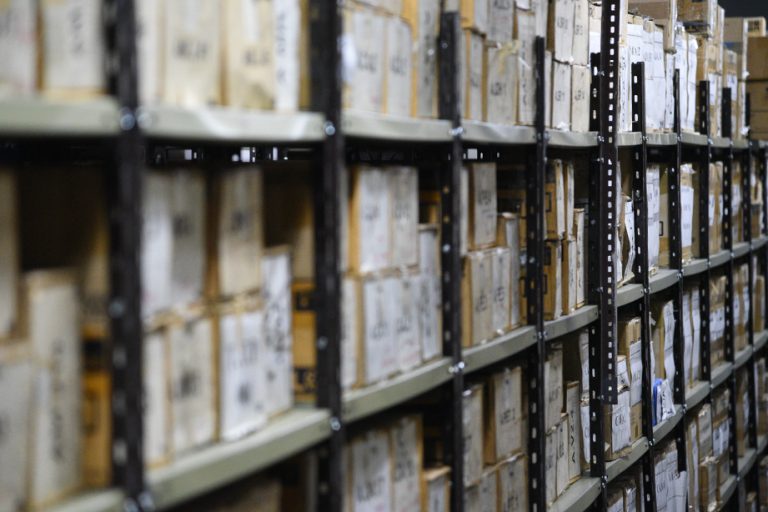 El Área de Análisis de la UFI-AMIA presenta su cuarto informe de gestión sobre los archivos de inteligencia desclasificados del atentado a la mutual Israelita en 1994