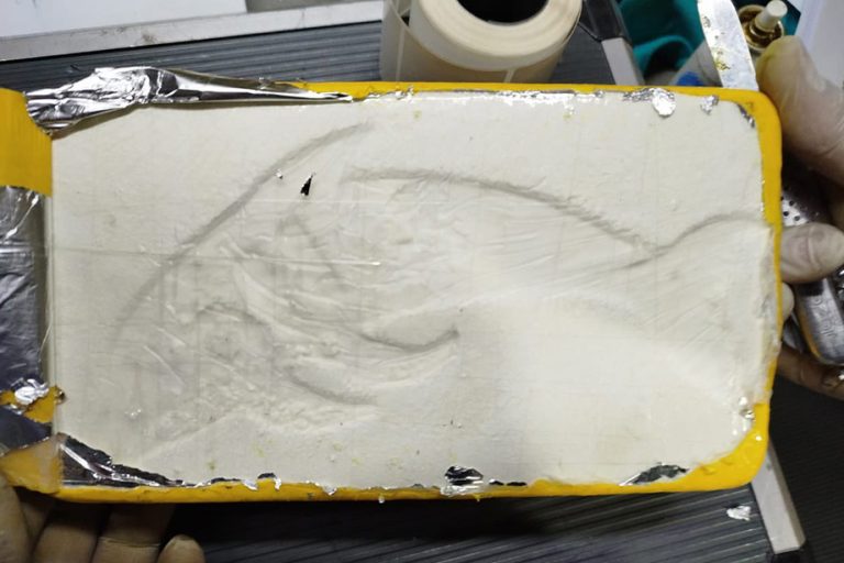 General Roca: condenaron a 4 años y medio de prisión a una mujer por el transporte de siete kilos de cocaína