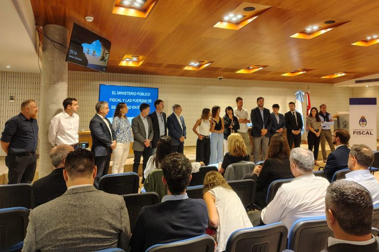 Córdoba: la UNISA mantuvo reuniones de trabajo con miembros del Ministerio Público Fiscal y capacitó a fuerzas de seguridad en el sistema acusatorio