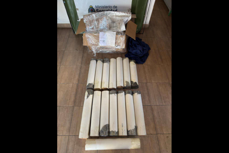 Goya: imputan y dictan la prisión preventiva para un hombre que en el marco de una entrega vigilada retiró un paquete con casi 15 kilos de marihuana