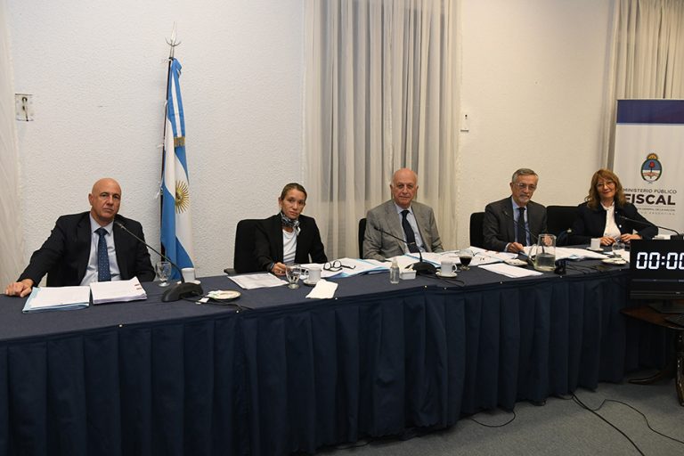 Concurso N°128: diez postulantes rindieron el examen oral