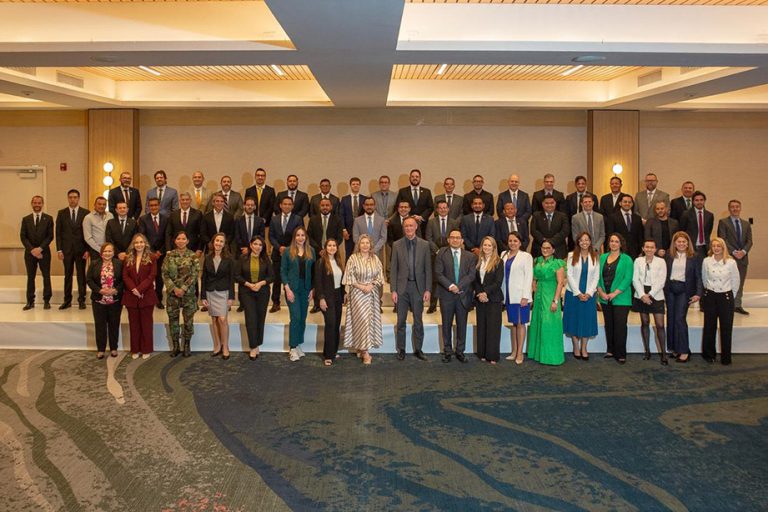 El titular de la Procuraduría de Investigaciones Administrativas participó de una conferencia regional sobre crimen organizado y control aduanero en América Latina