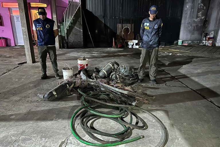 Azul: imputaron a seis personas como miembros de una organización criminal acusada de robar cables subterráneos