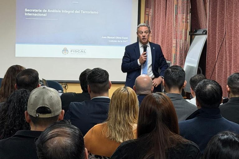 Comodoro Rivadavia: se realizó una jornada sobre terrorismo internacional y su financiamiento