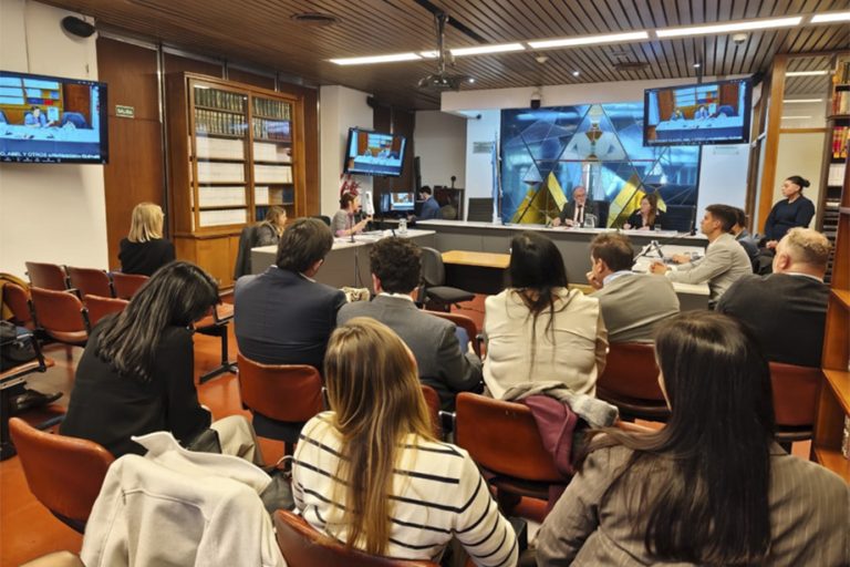 Fiscales y funcionarios del distrito Córdoba realizaron en Mendoza el curso de inmersión en el sistema acusatorio