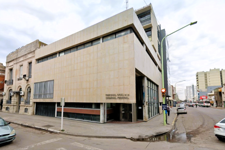Bahía Blanca: condenaron a un prefecto por encubrir y filtrarle información a un traficante de drogas