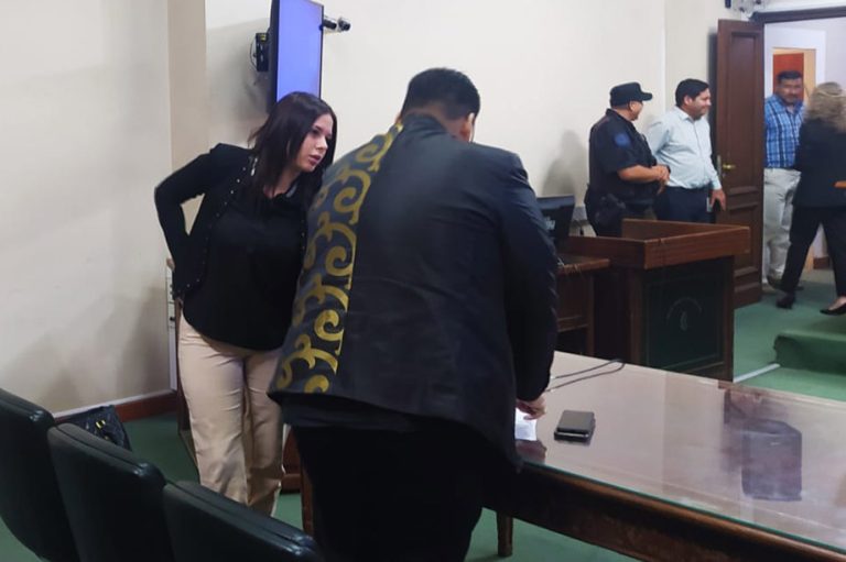 Casación confirmó la condena a una modelo de Orán por el transporte de 15 kilos de marihuana