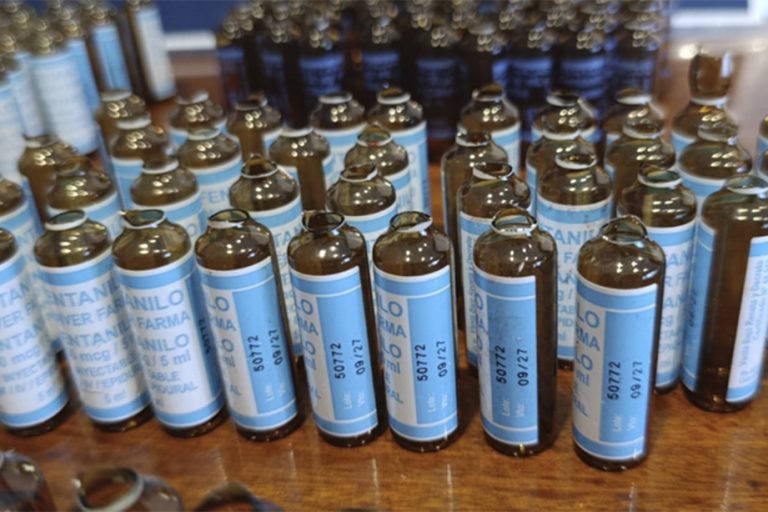 Venado Tuerto: imputaron a un médico y a un enfermero por ejercicio ilegal de la profesión y suministro de fentanilo y morfina