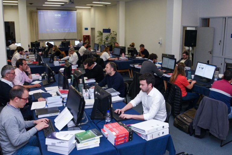 Cuarenta y dos postulantes rindieron el examen escrito para cubrir dos vacantes de fiscales ante los Juzgados Nacionales en lo Criminal y Correccional Federal de la Capital Federal
